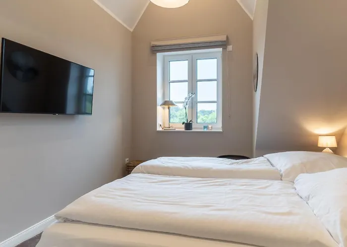 Summer Diek Reetdachhaus Summerdiek 9 Vakantiehuis Böhl